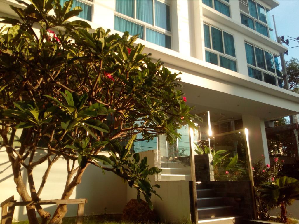Serenity Wongamat Apartments Pattaya Exterior foto