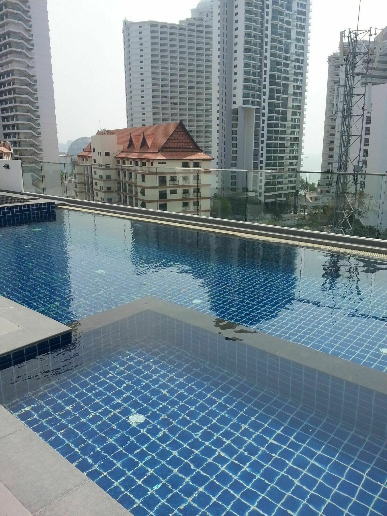 Serenity Wongamat Apartments Pattaya Exterior foto